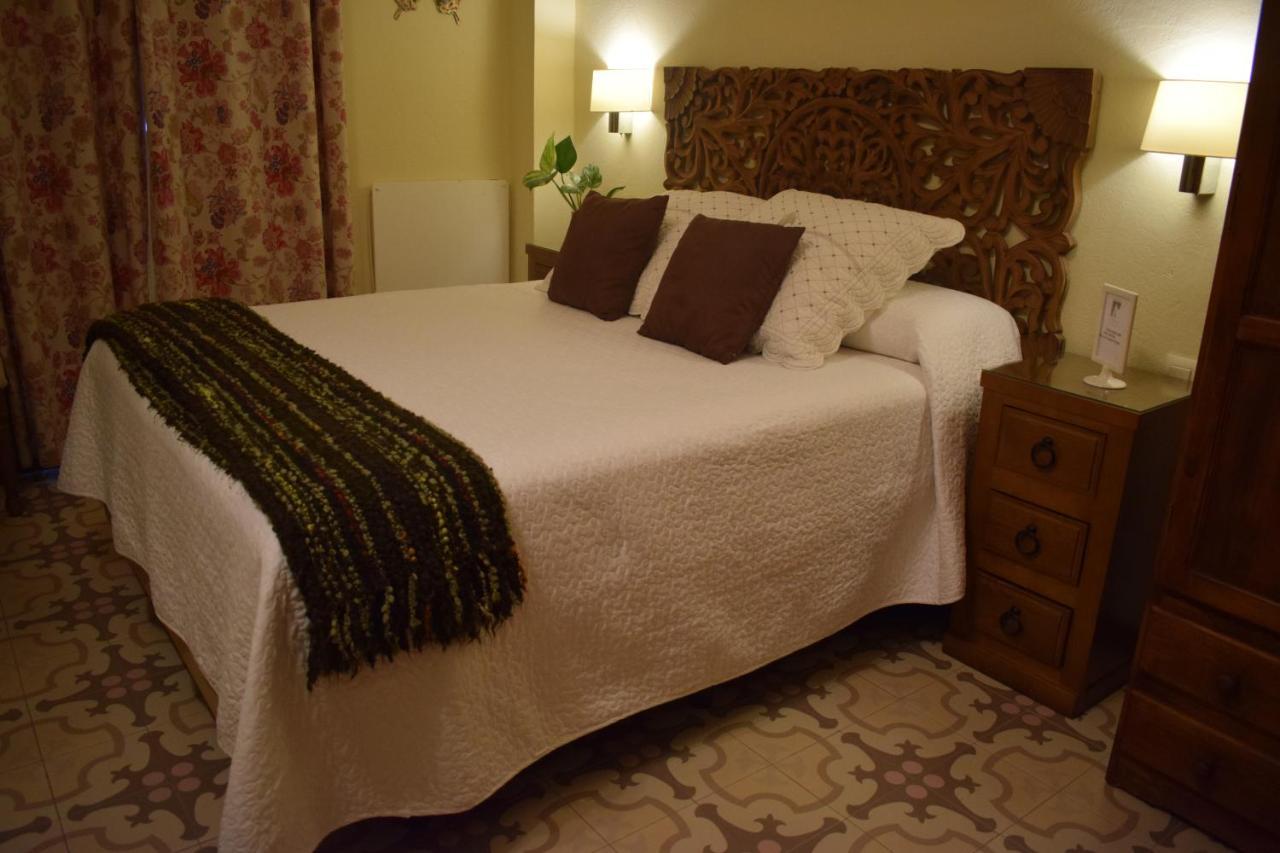 Hostal Rural Molino Del Bombo Aracena Bagian luar foto
