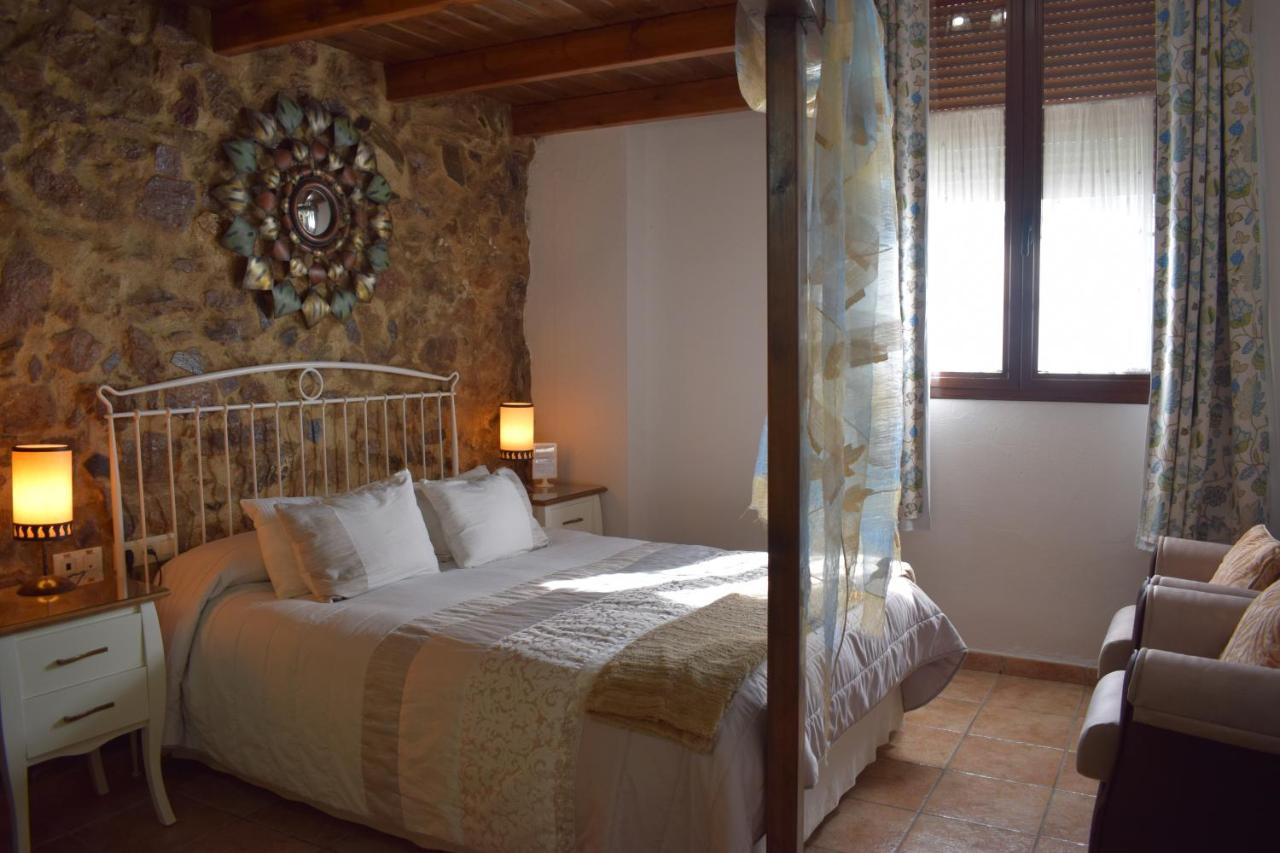 Hostal Rural Molino Del Bombo Aracena Bagian luar foto