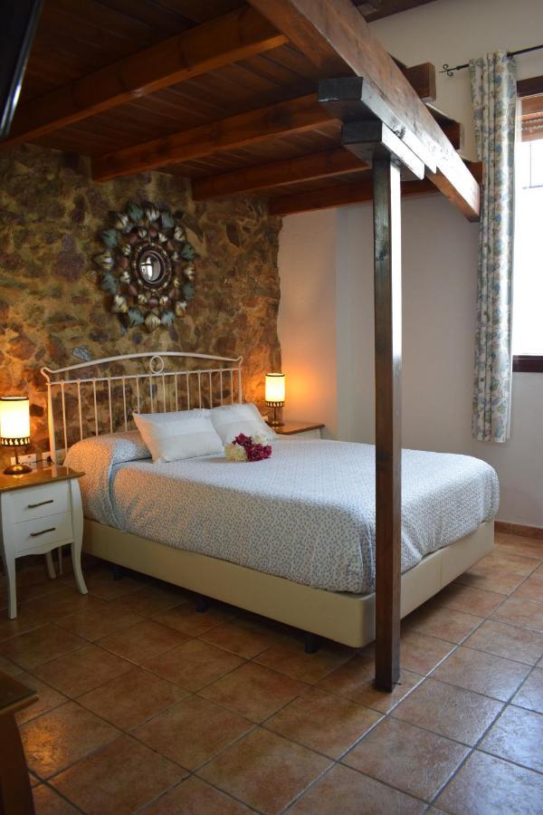 Hostal Rural Molino Del Bombo Aracena Bagian luar foto