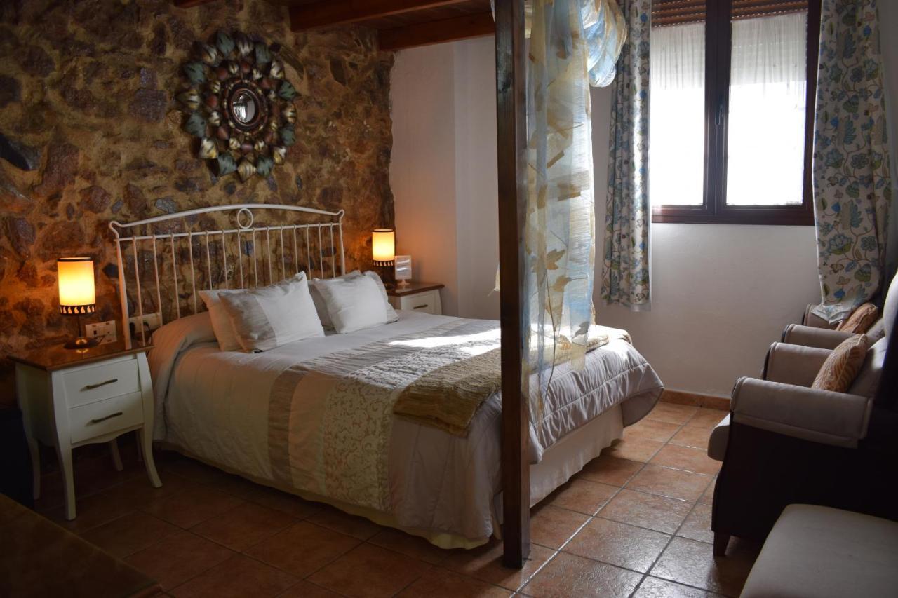 Hostal Rural Molino Del Bombo Aracena Bagian luar foto