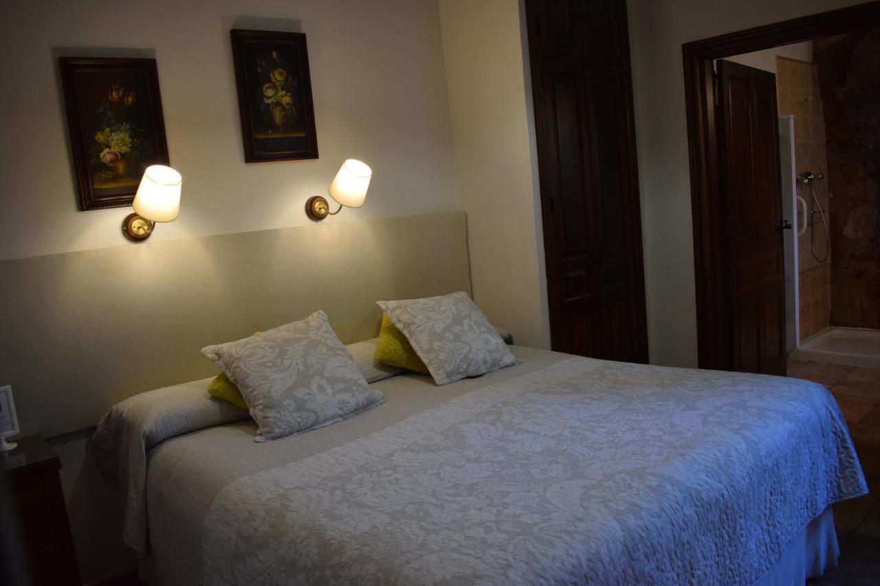 Hostal Rural Molino Del Bombo Aracena Bagian luar foto